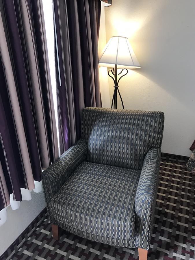 Millville Motorsports Inn And Suites Zimmer foto